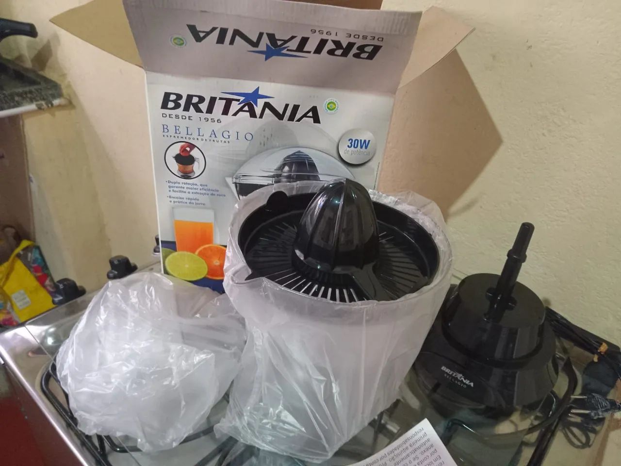 Espremedor de frutas Britânia Bellagio 30W - Foto 2