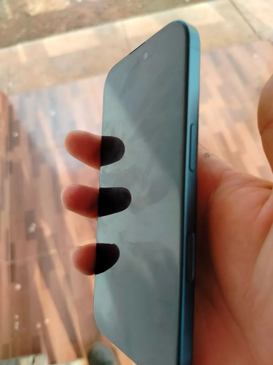 iPhone 16 em perfeito estado-127 GB - Foto 2