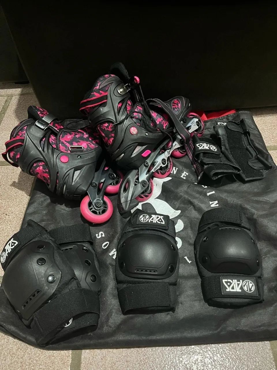 Patins Inline Rosa e Preto - Sport Fine - Foto 5