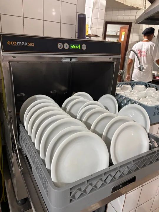 Lavadora de louças HOBART Ecomax 503 fastline - Foto 5