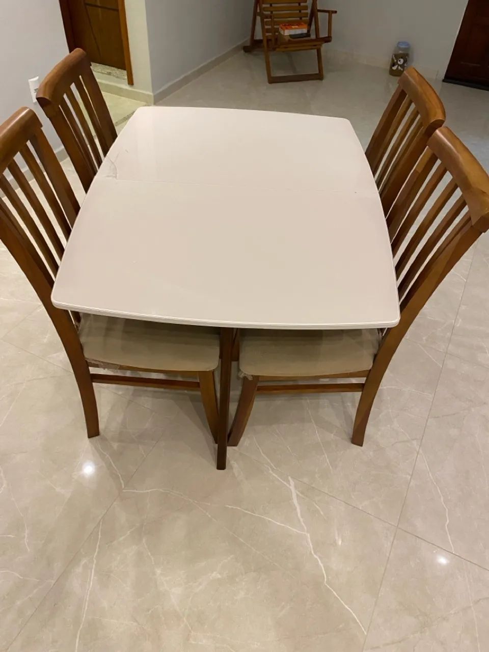 Mesa de Jantar em Madeira