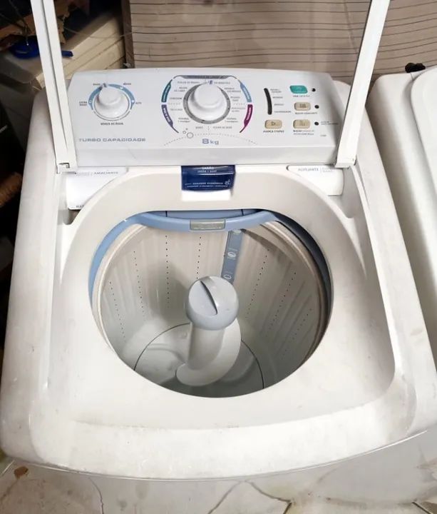 Lava roupas Eletrolux 8 k turbo capacidade com garantia