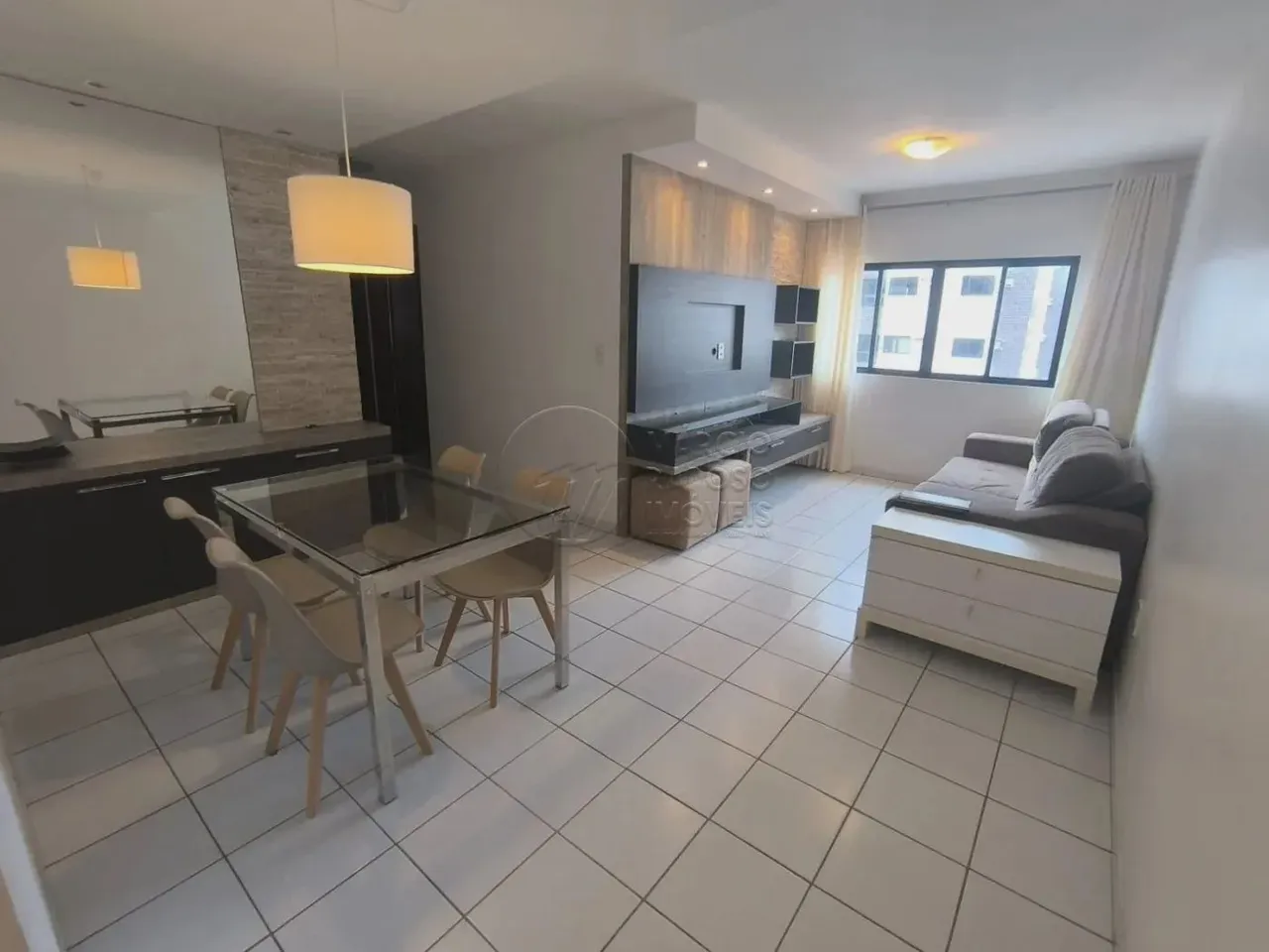 Imóvel para venda possui 62 metros quadrados com 2 quartos em Ponta Verde - Maceió - AL