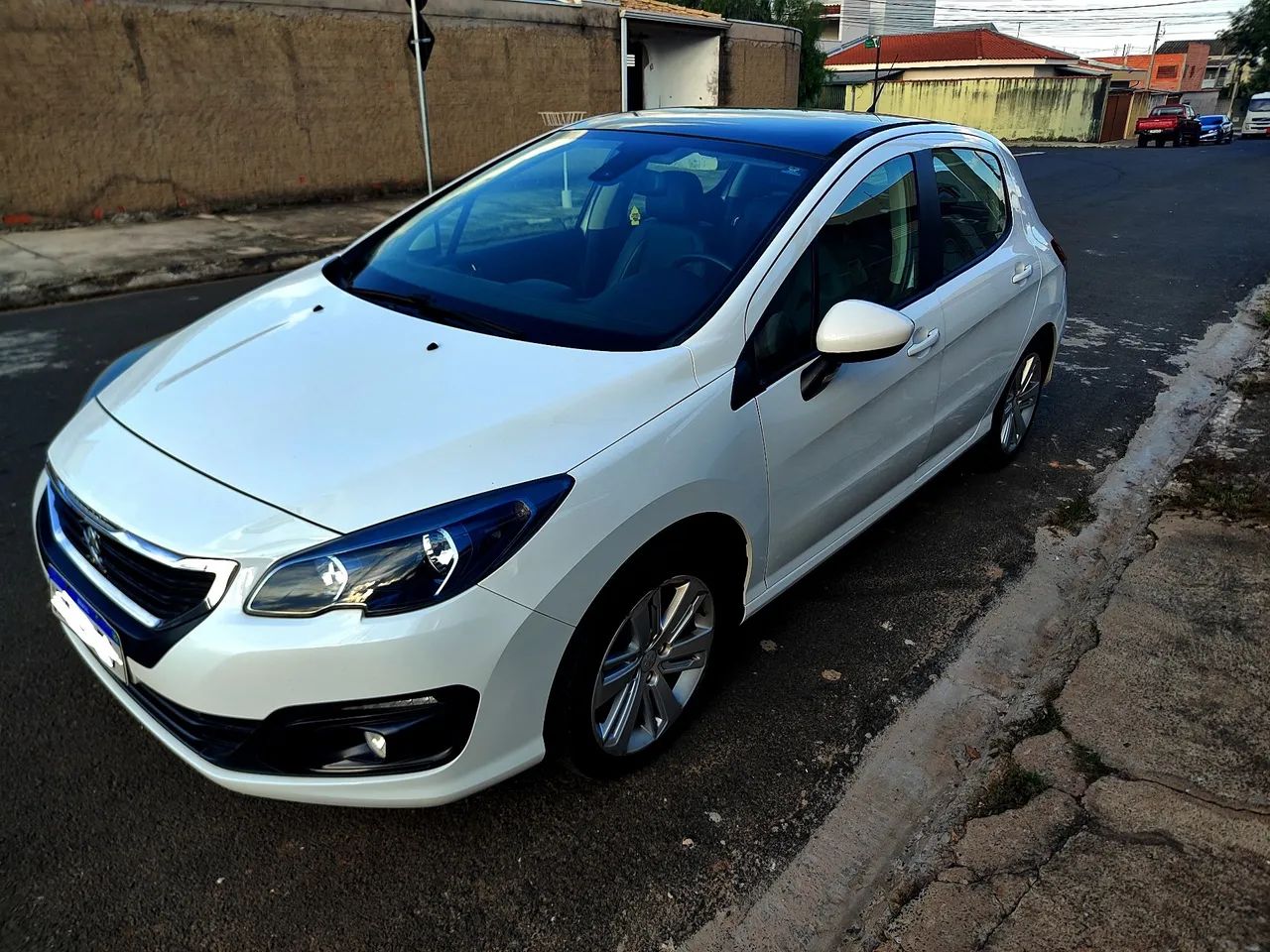 Peugeot 308 1.6 Allure - Foto 2