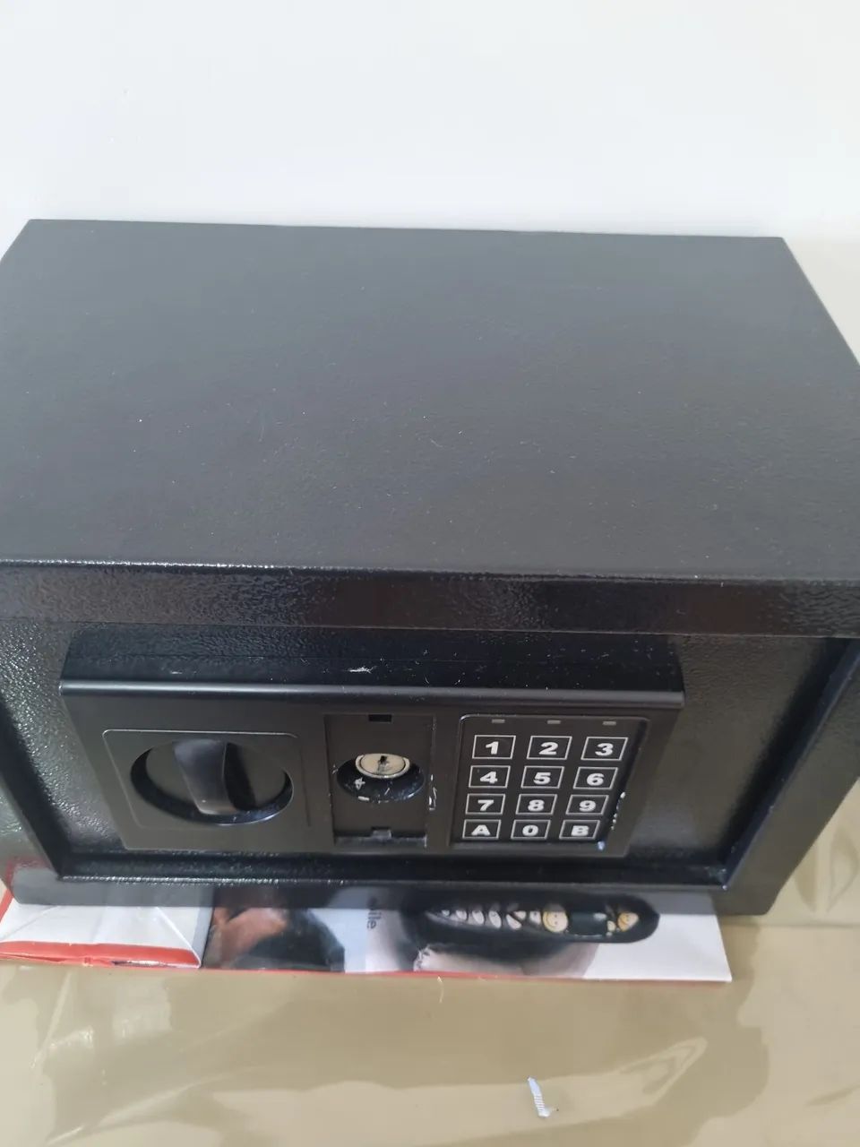 Cofre 64842080737537120