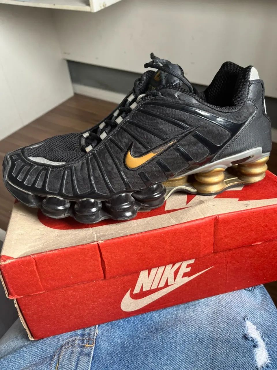 Tênis Masculino 12 Mola Preto E Dourado Tênis Masculino Nike 12
