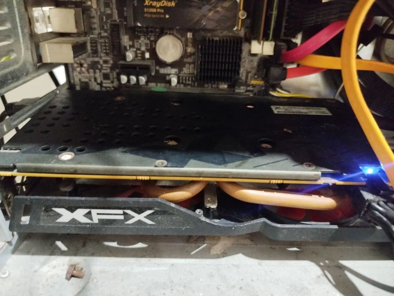 Placa de Vídeo XFX  Radeon RX 570 series - Usada - Foto 5