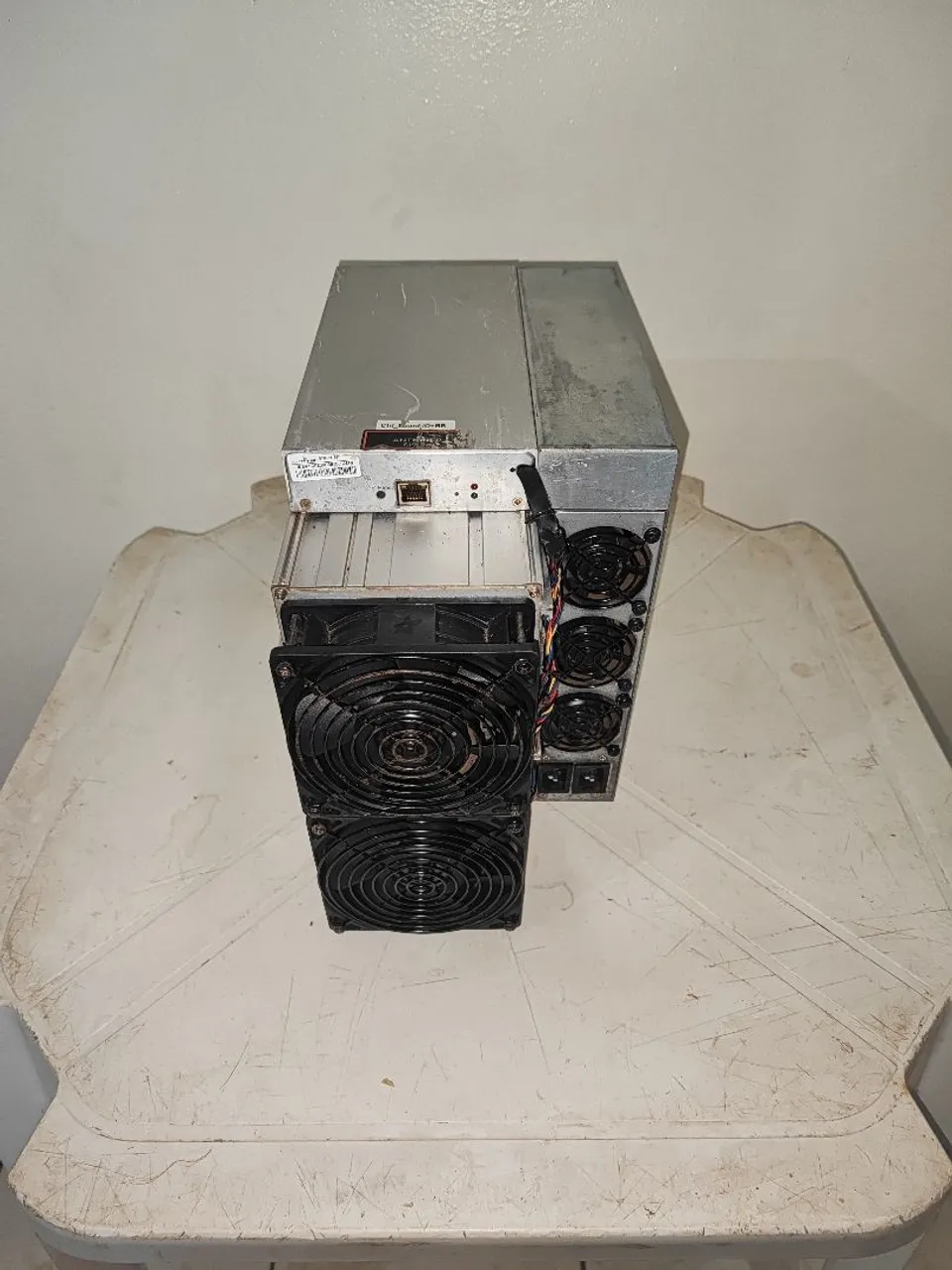 Minerador Bitcoin Antminer s19 96th