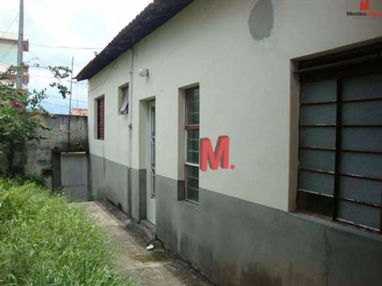 Terreno com Edicula no Fundo - Foto 3