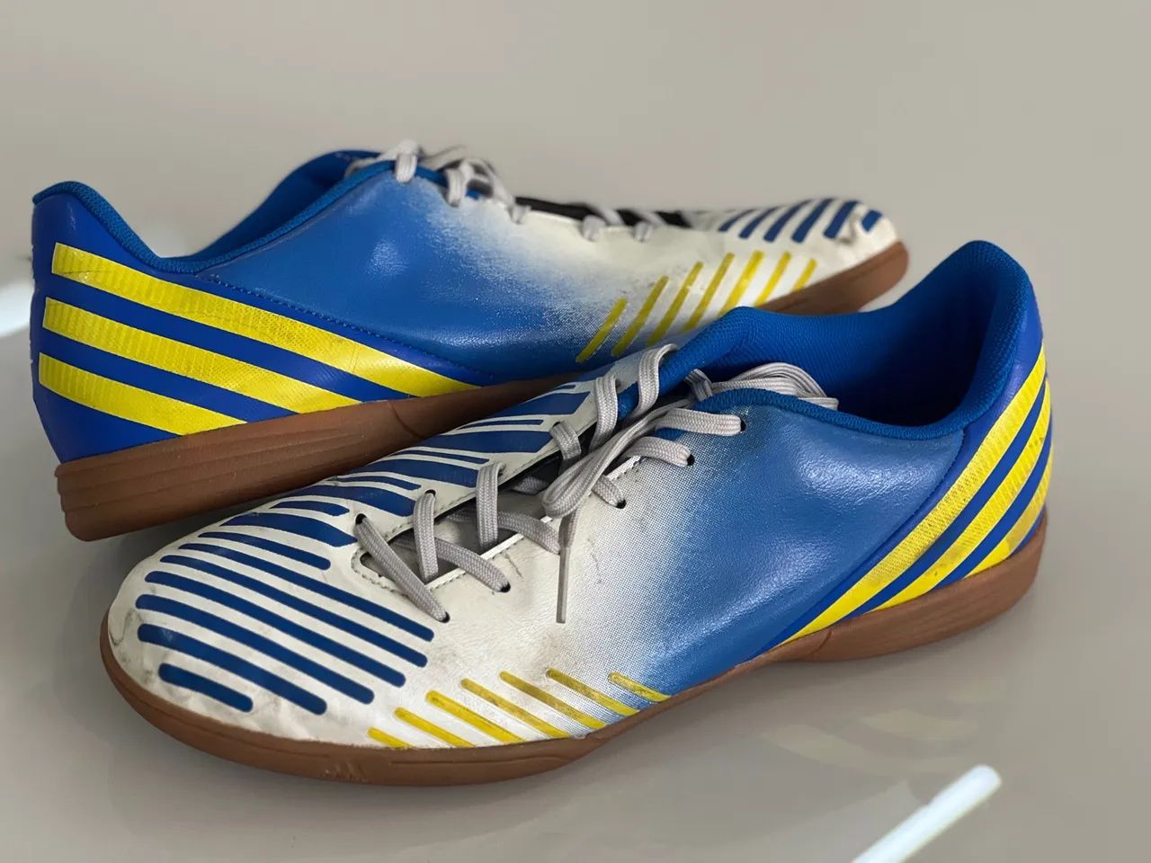 Chuteira salão e sintético  - Foto 2