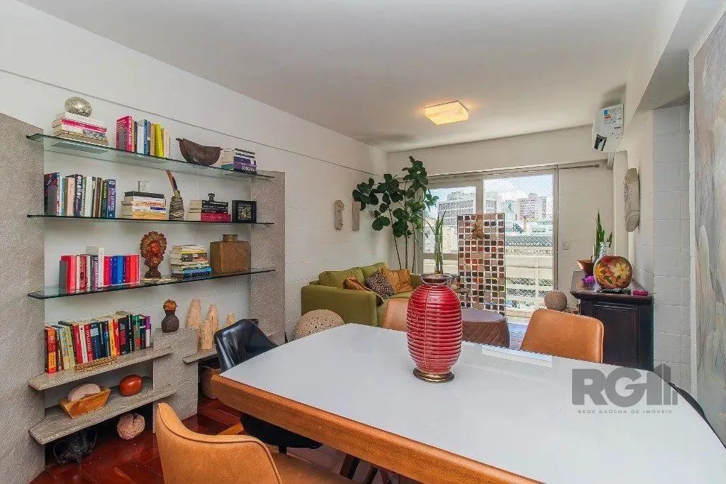 APARTAMENTO 2 DOMITÓRIOS NO BOM FIM, GARAGEM ELEVADOR PROXIMO A UFRGS PORTO ALEGRE - Foto 4