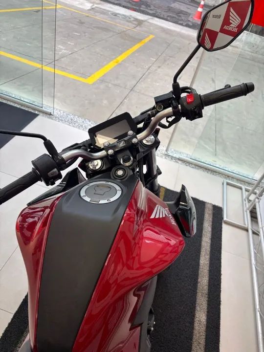 CB 300F TWISTER ABS - Foto 11