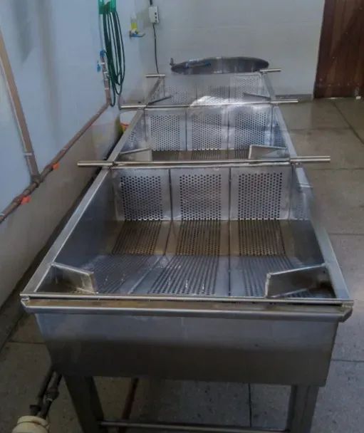 Prédio comercial, no terreno de 1000m² . Localização top em Pium. - Foto 2