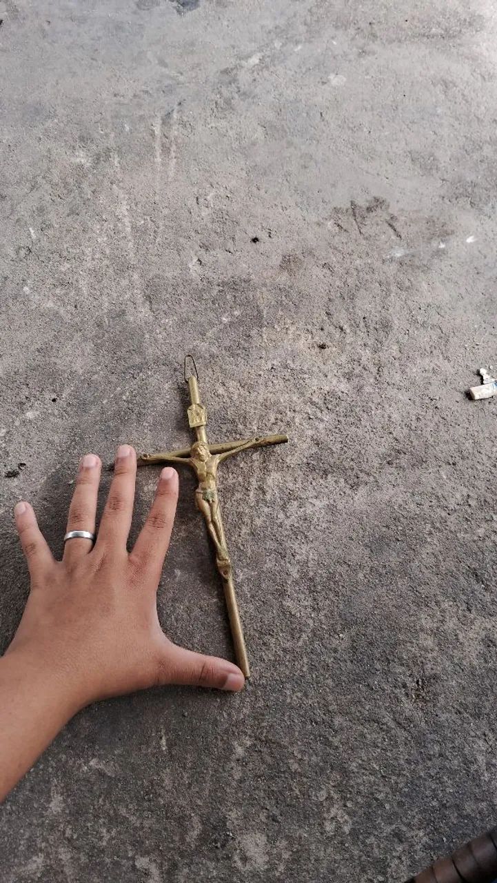Cruz de bronze  - Foto 3