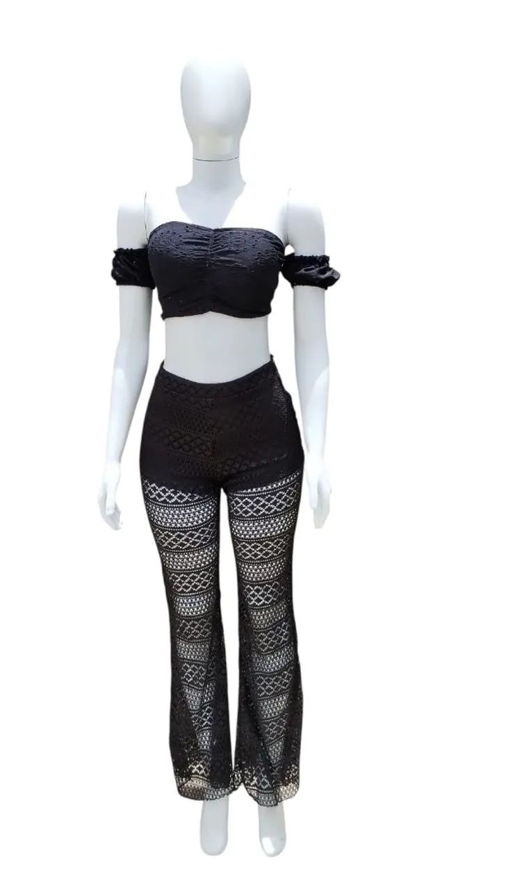 Conjunto Preto Cropped+ Calça Preta Renda P - Foto 3
