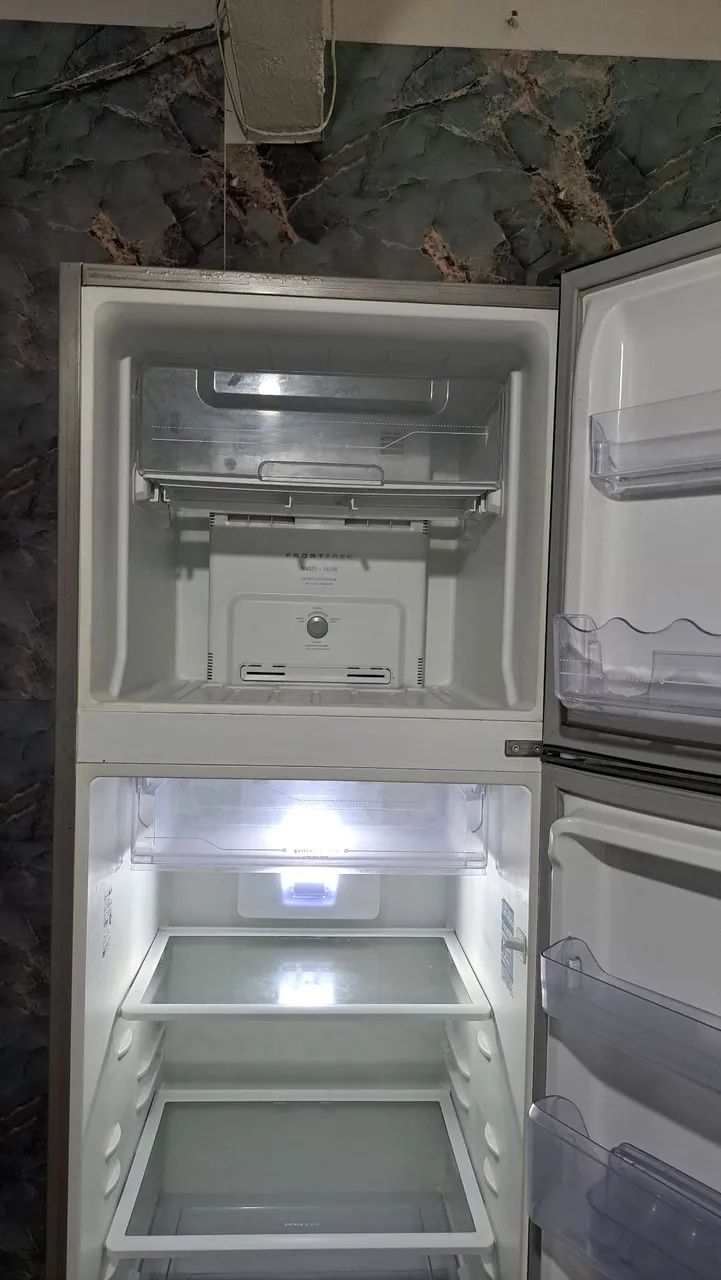 Excelente Geladeira Electrolux  - Foto 2