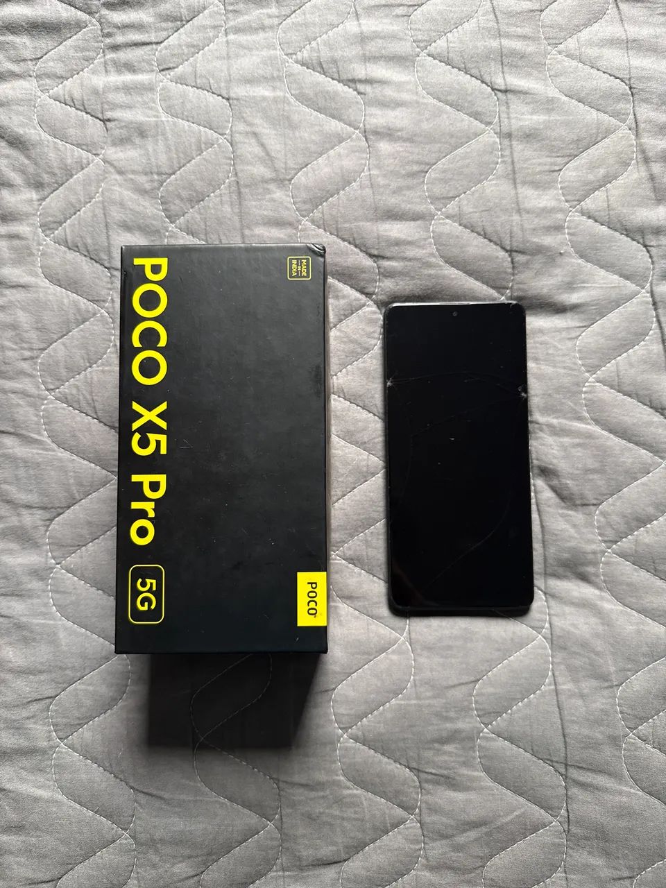 POCO X5 Pro 5G 256GB Preto - Funcionando - Tela Trincada
