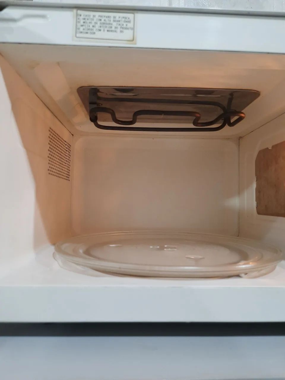 Micro-ondas BRASTEMP Maxi gratine 30L, 127v  funcionando perfeitamente  - Foto 2
