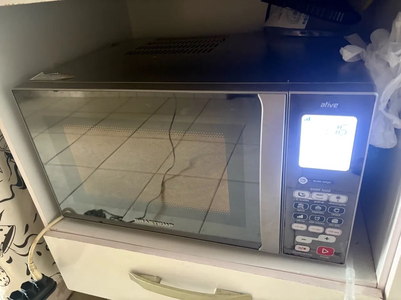 Microondas 32 litros Brastemp  - Foto 2