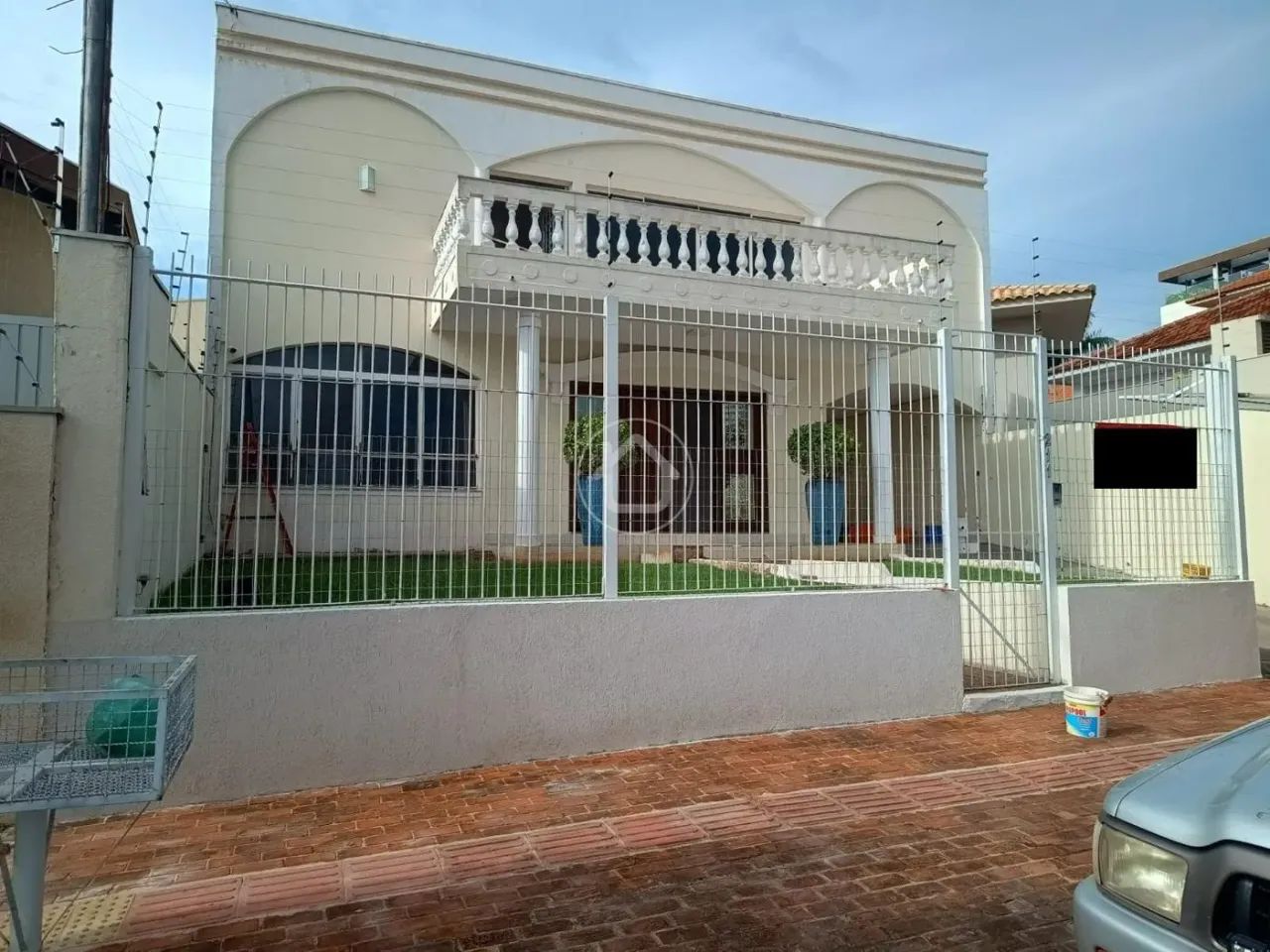 SOBRADO NO CENTRO