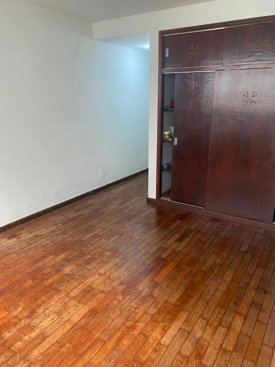 Alugo quarto no Santa Amélia - Foto 4