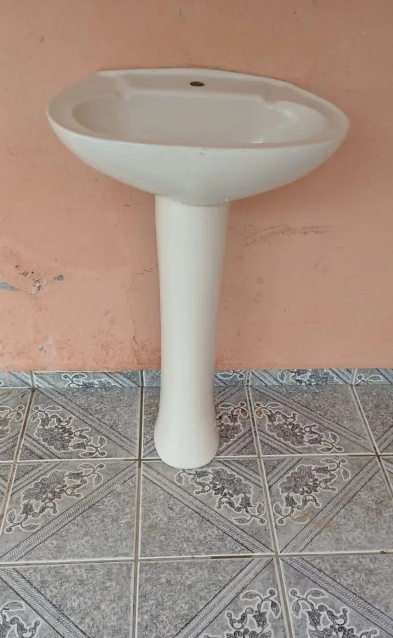 Pia de banheiro - cor palha