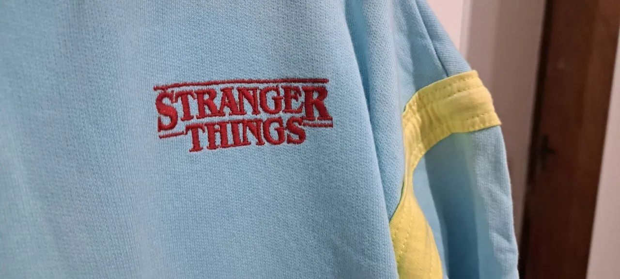 Starnger Things Casaco Max 4 temporada - Foto 2