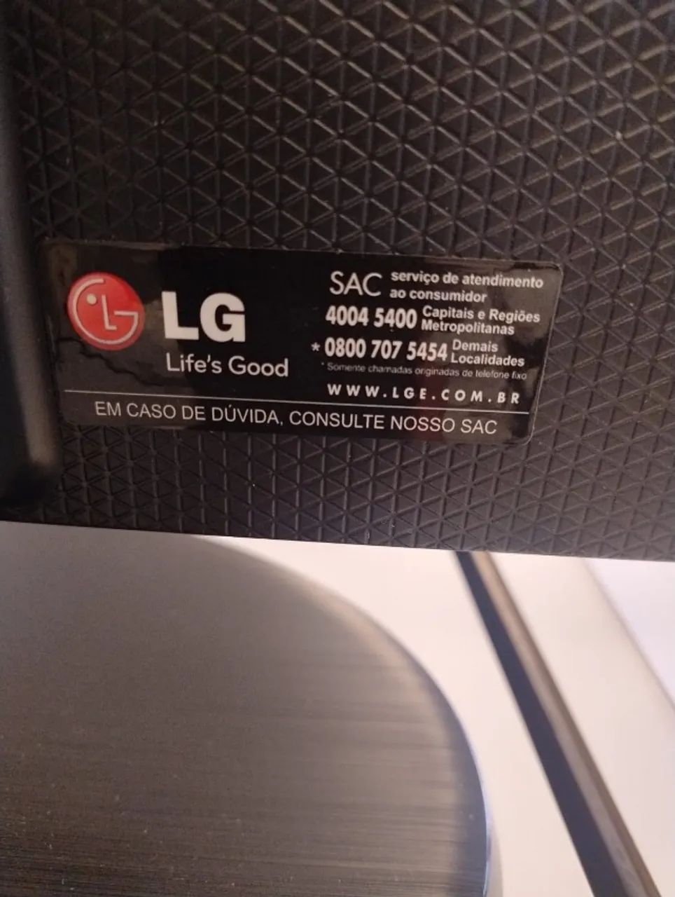 Monitor Flatron - LG 22EA53T-P - 23" - Foto 2