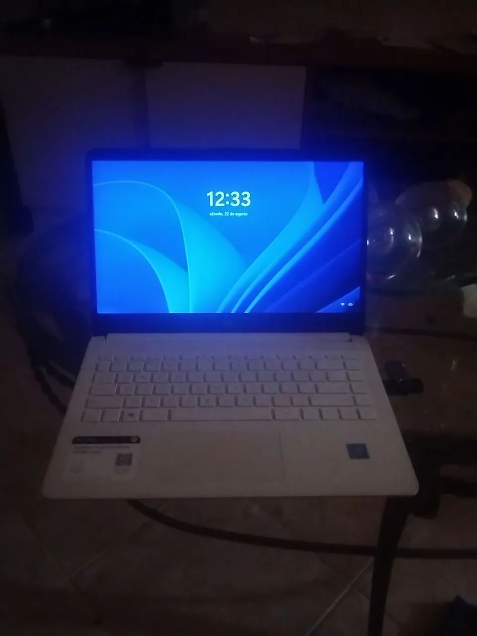 Vendo notebook HP - windows 11.