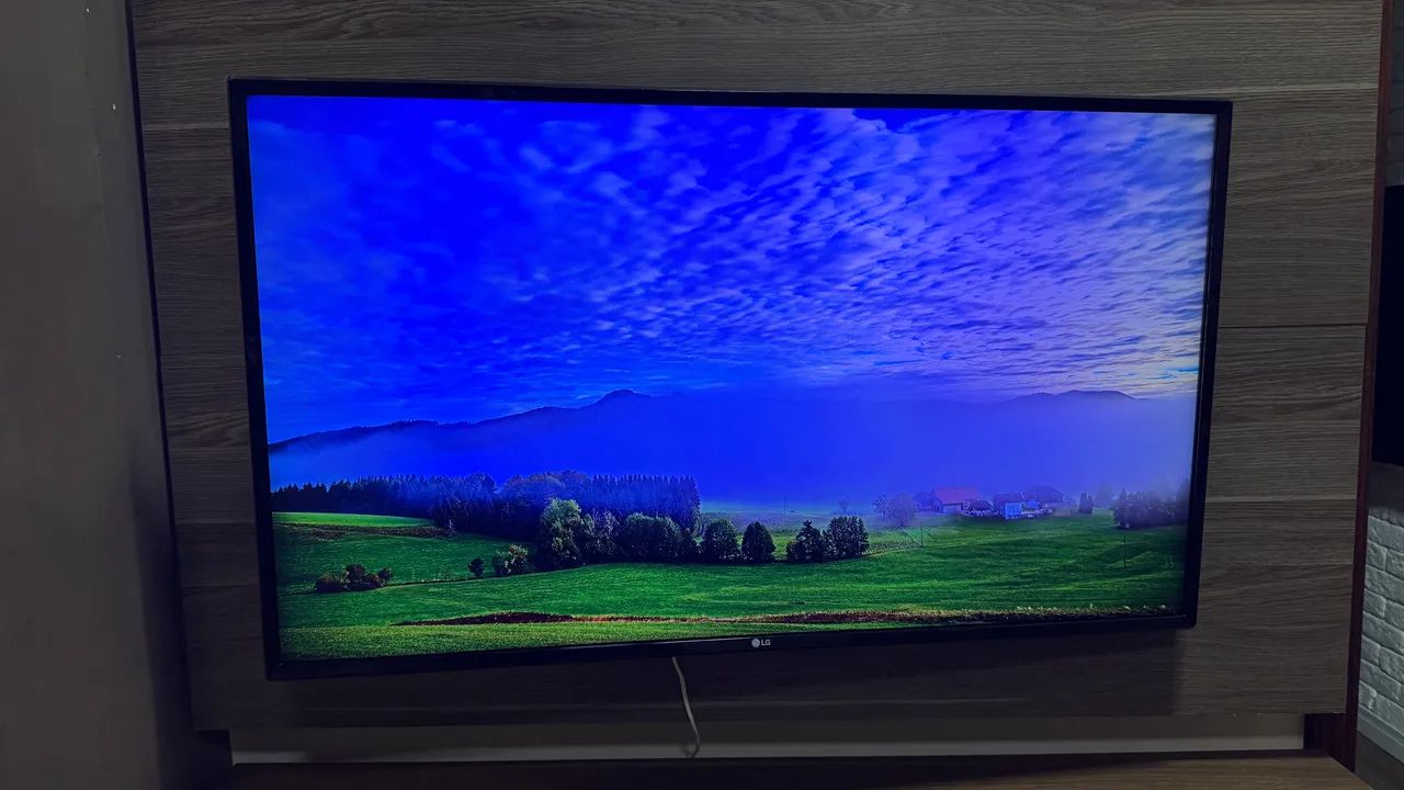 Smart TV LG 43 pol - Modelo 43LK5750PSA - Sistema webOS 