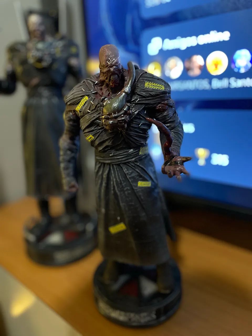 Resident Evil 3 figure nemesis  - Foto 2