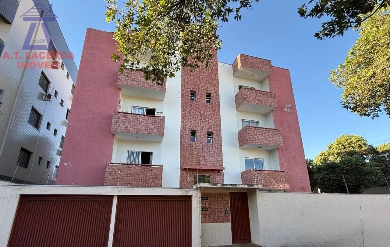 Apartamento com 2 quartos para Alugar - Cândida Câmara