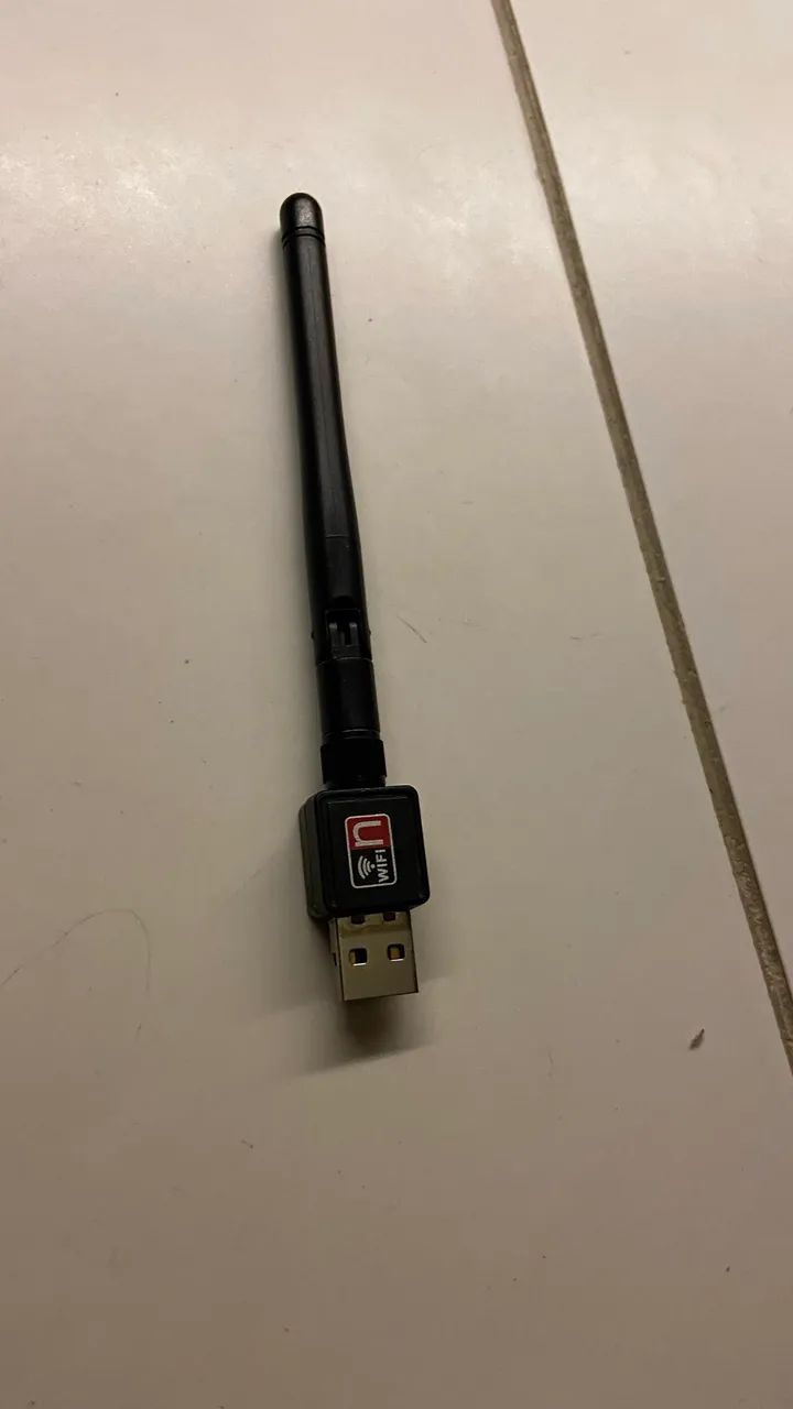 Adaptador USB Wi-Fi com Antena - Melhor Sinal 