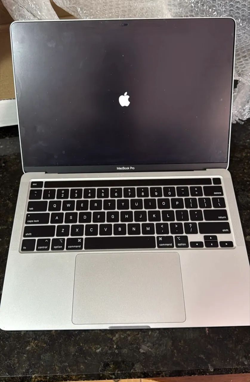 Apple MacBook Pro 13 Apple MacBook Pro 13