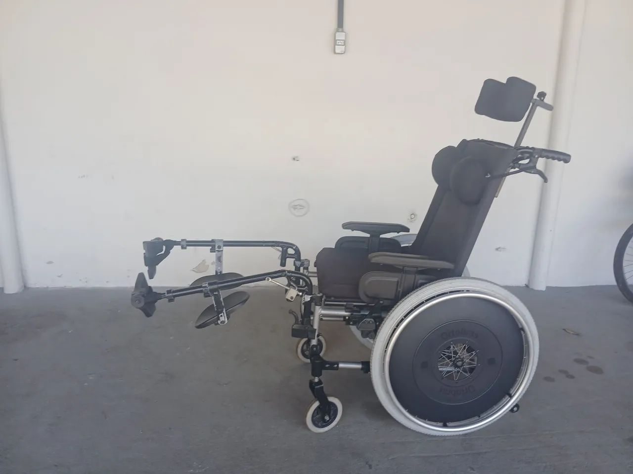 Cadeira de rodas - Foto 3