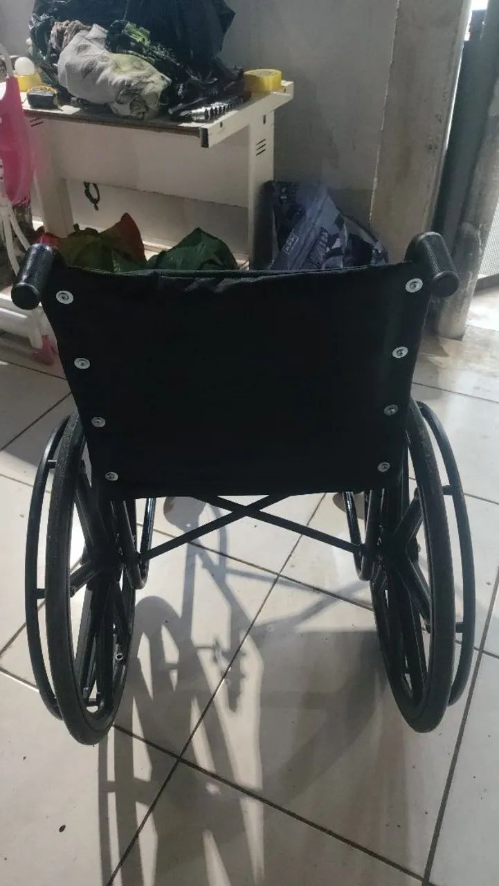 CADEIRA DE RODAS  - Foto 2