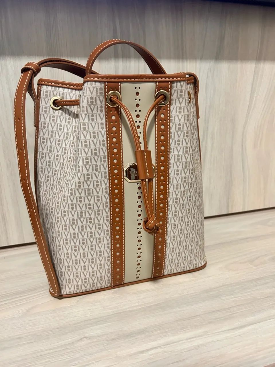 Bolsa Victor Hugo 