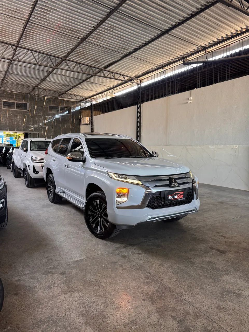 Mitsubishi Pajero 2021