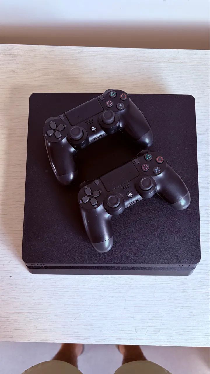 PS4 slim  - Foto 2