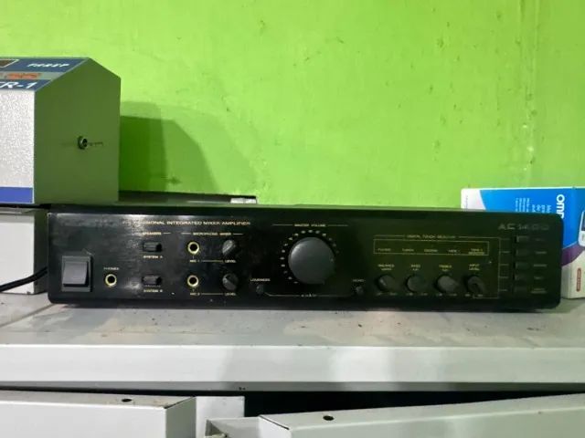Amplificador mixer mod AC 1400