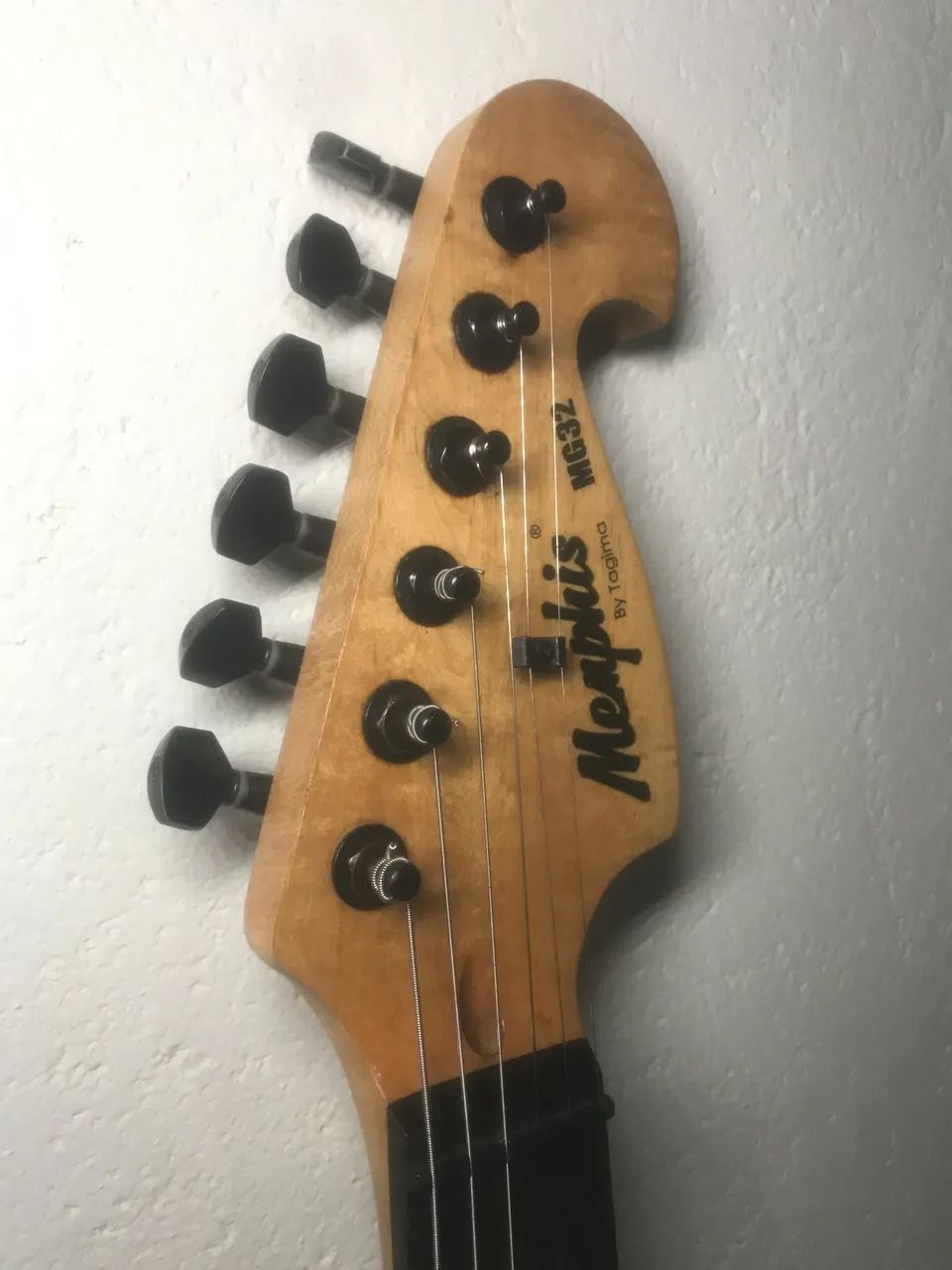 Vendo guitarra menphis mg32 - Foto 4