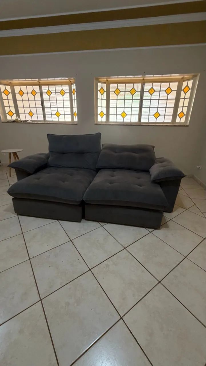 SOFÁ RETRÁTIL 4 LUGARES