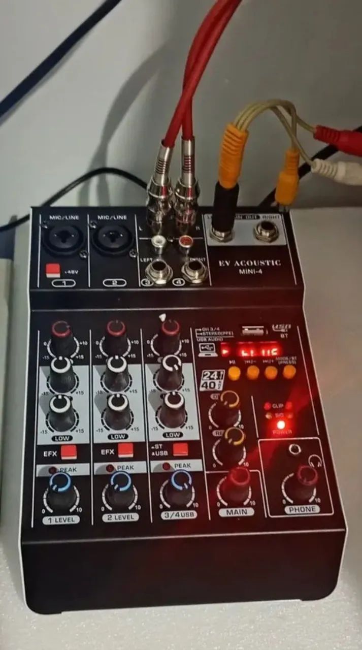 Mesa De Som 4canais