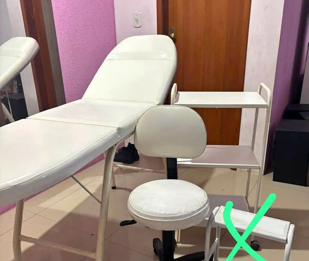 Kit de maca para studio. 550$ o kit branco a maca preta 600$ valor a negociar.