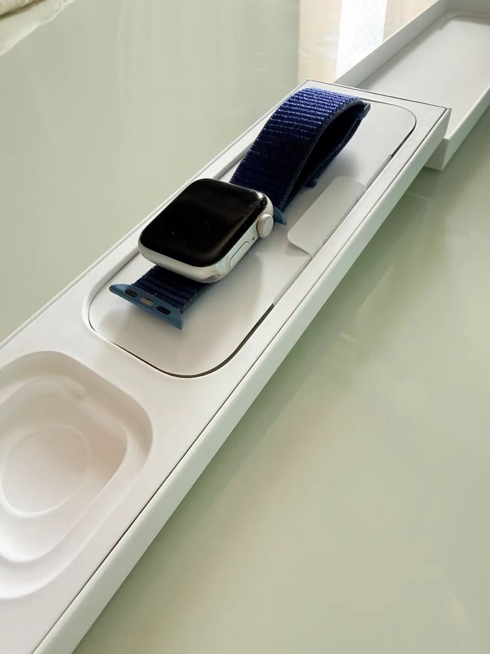 Apple Watch SE (Gen 2) - Foto 2