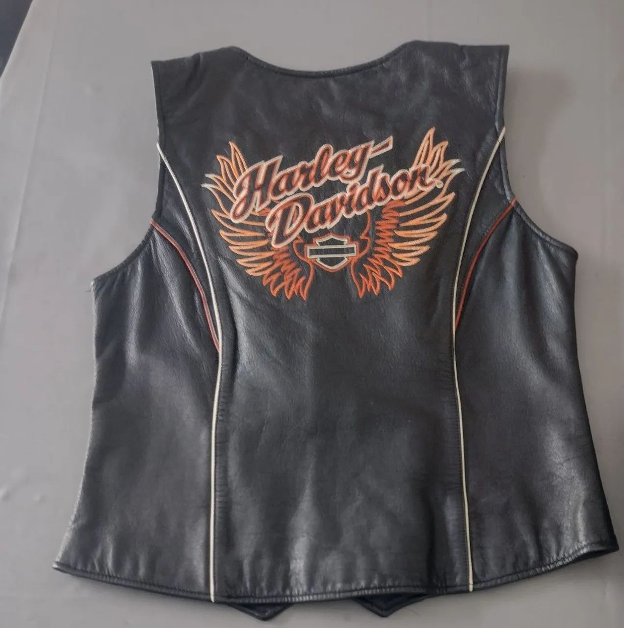 COLETE FEMININO COURO ORIGINAL HARLEY DAVIDSON  - Foto 2