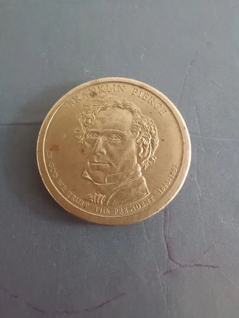 Moeda estrangeira 1 dólar dos estados unidos ano 2010 mbc 