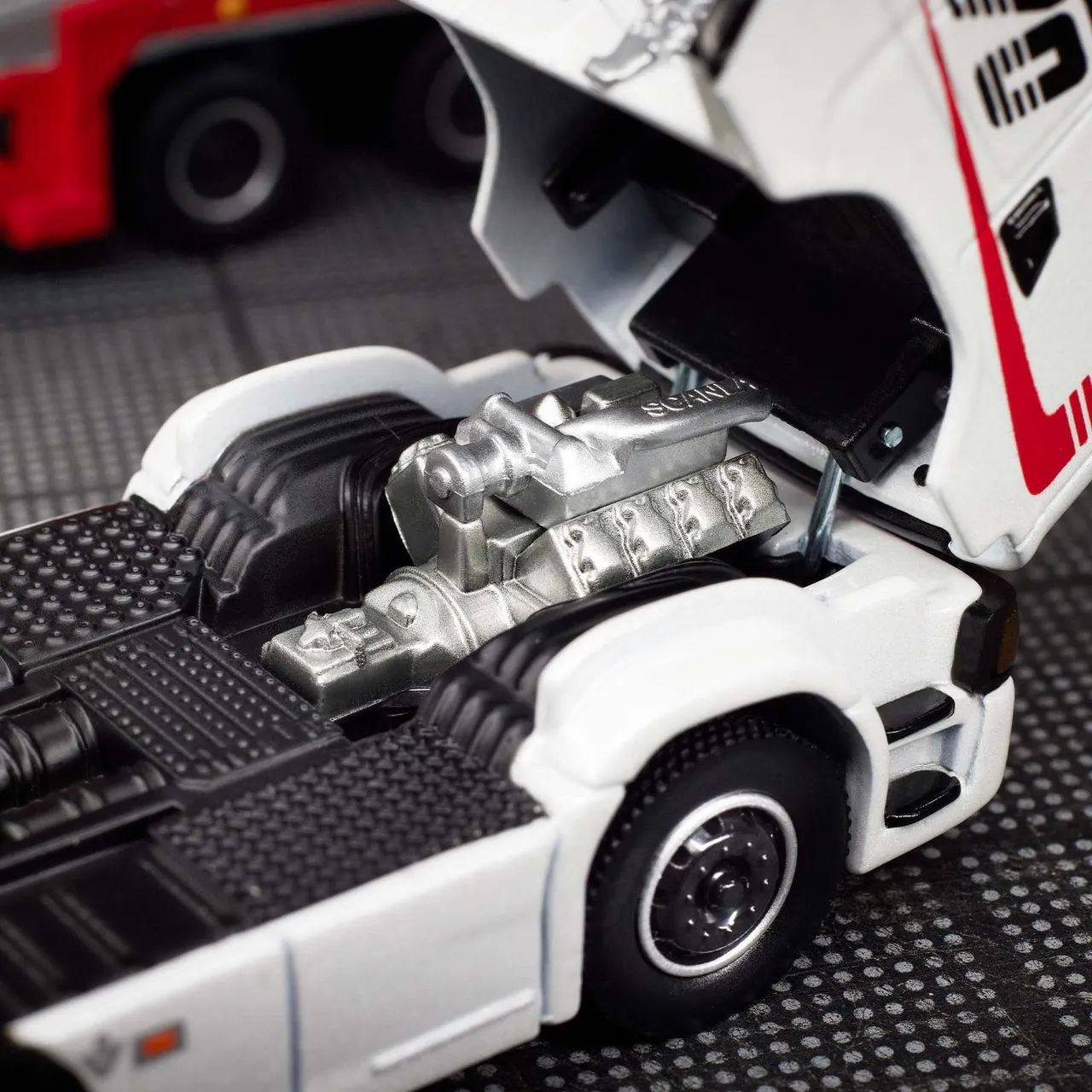 Hot Wheels Elite 64 Scania 770 S - Brinquedos e Jogos - Ronda