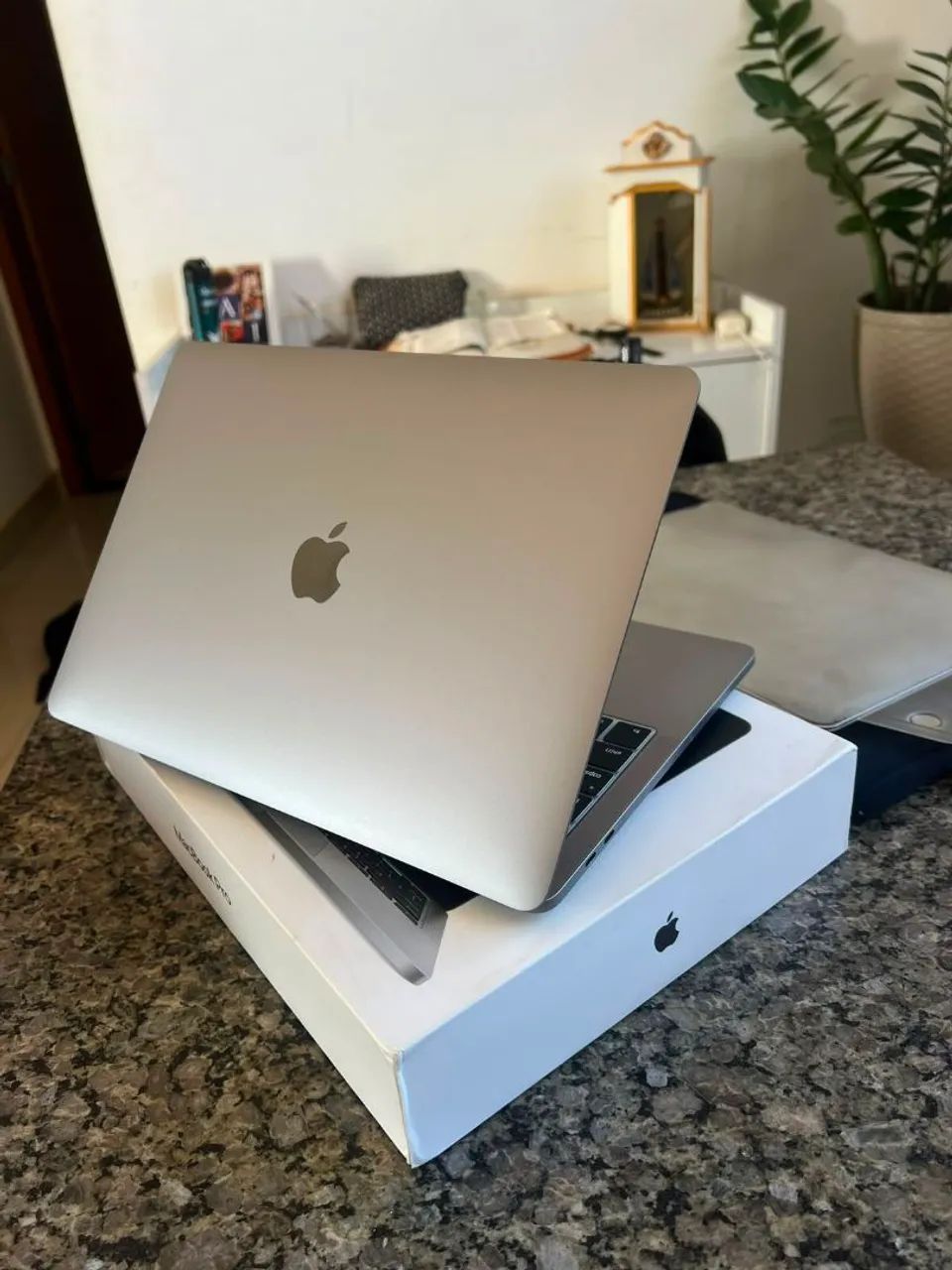 MacBook Pro M1 c/touchbar 