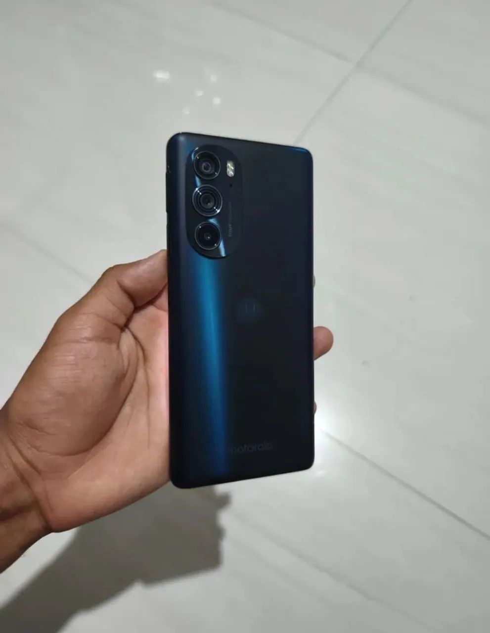 Moto Edge 30 Pro - Foto 2